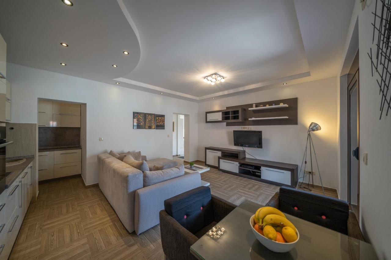 Apartments Milunovic Kotor Exterior photo