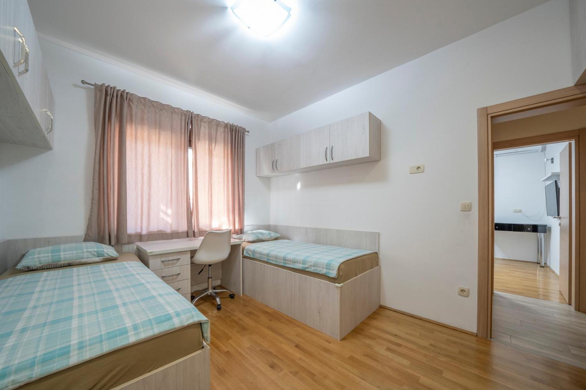 Apartments Milunovic Kotor Exterior photo